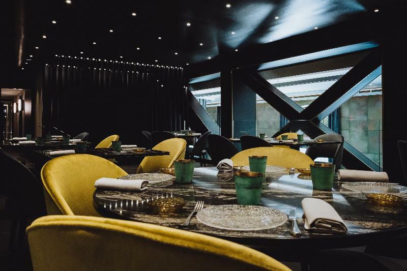 Almanac Hotel 5*